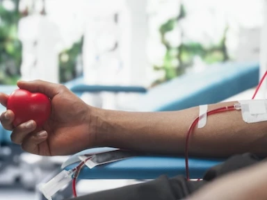 European Respiratory Society (ERS)/ European Society for Blood and Marrow Transplantation (EBMT) clinical practice guidelines on treatment of pulmonary cGvHD in adults