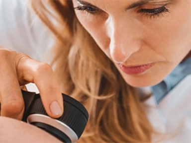 Efficacy and safety of dupilumab in patients with PN with or without a history of atopic comorbidities